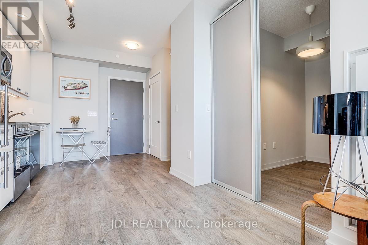 3702 - 99 John Street, Toronto, ON - Indoor Photo Showing Kitchen