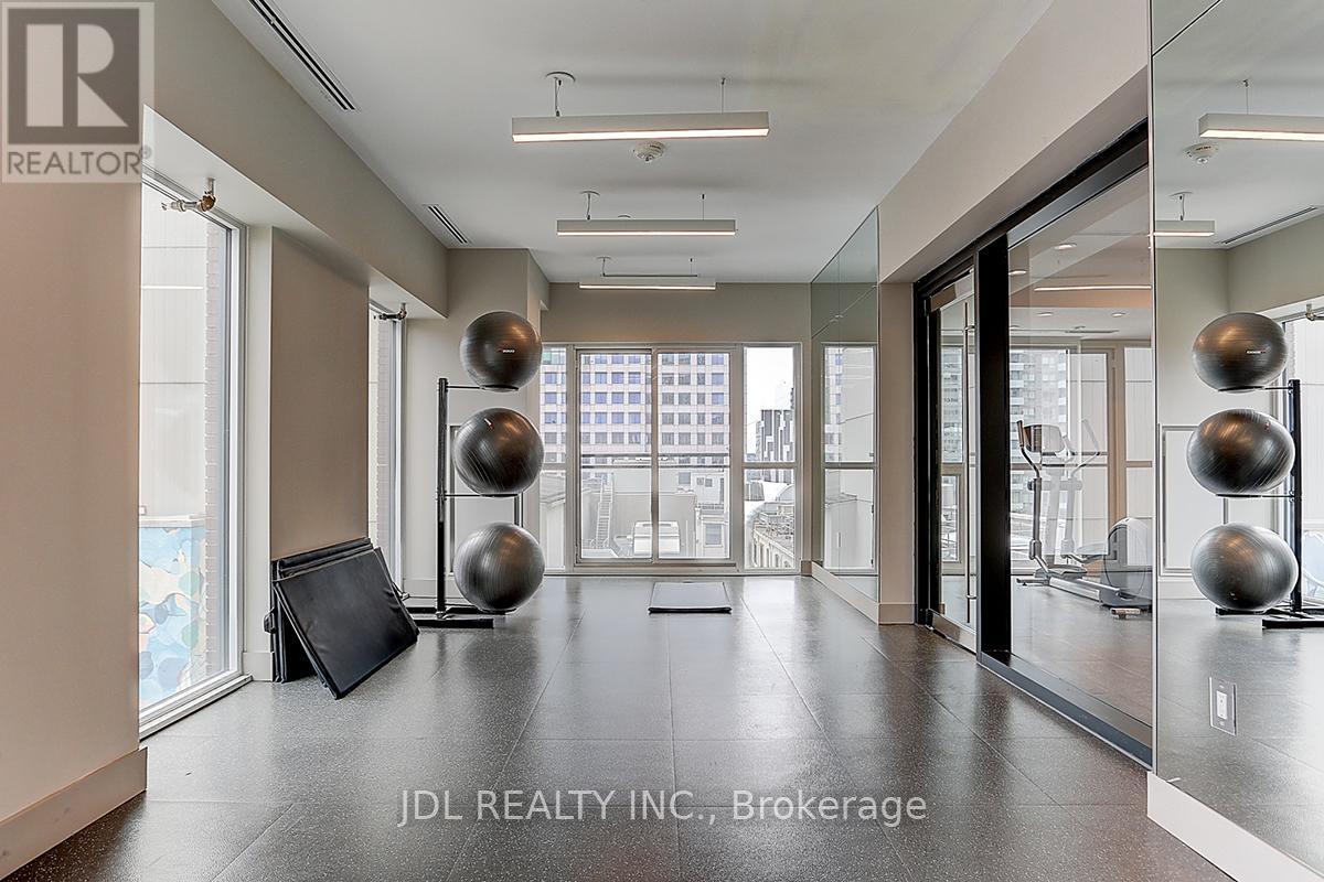 3702 - 99 John Street, Toronto, ON - Indoor Photo Showing Gym Room