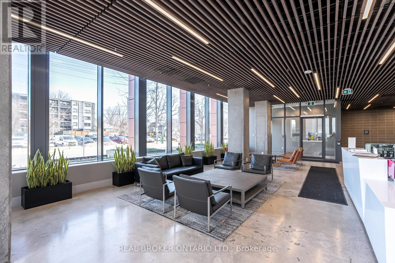 205 - 500 Brock Avenue, Burlington, ON - Photo Showing Other Room