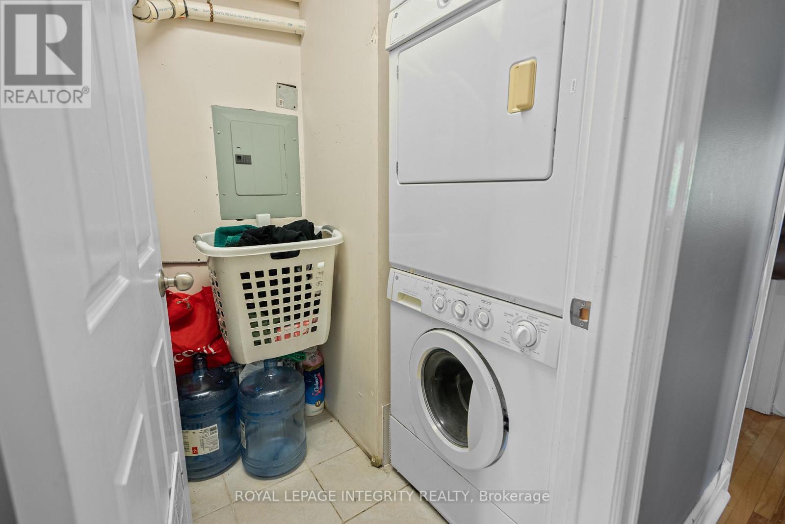 256 Alfred Street, Ottawa, ON - Indoor Photo Showing Laundry Room