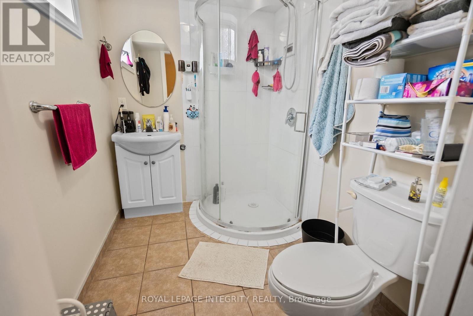 256 Alfred Street, Ottawa, ON - Indoor Photo Showing Bathroom