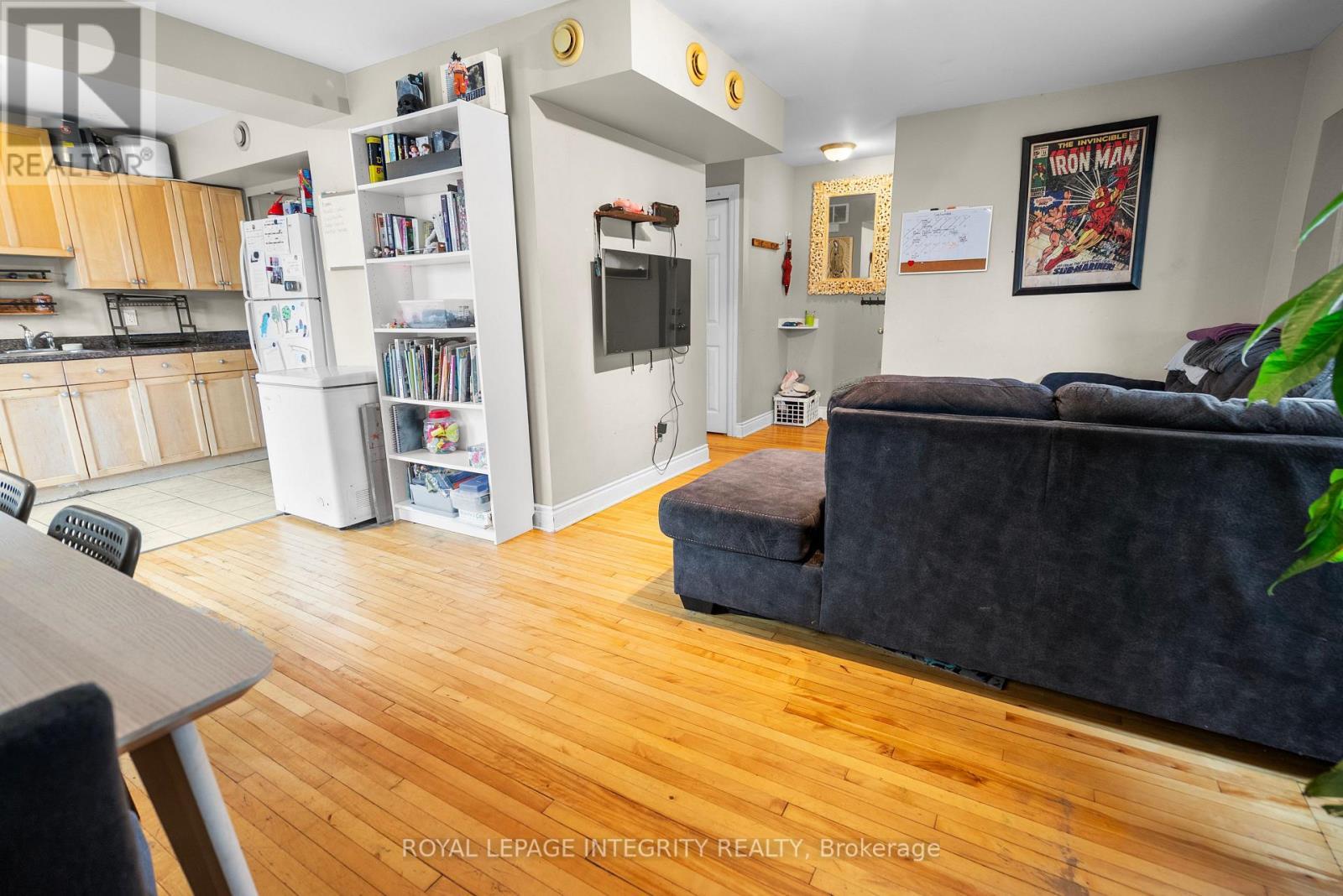 256 Alfred Street, Ottawa, ON - Indoor