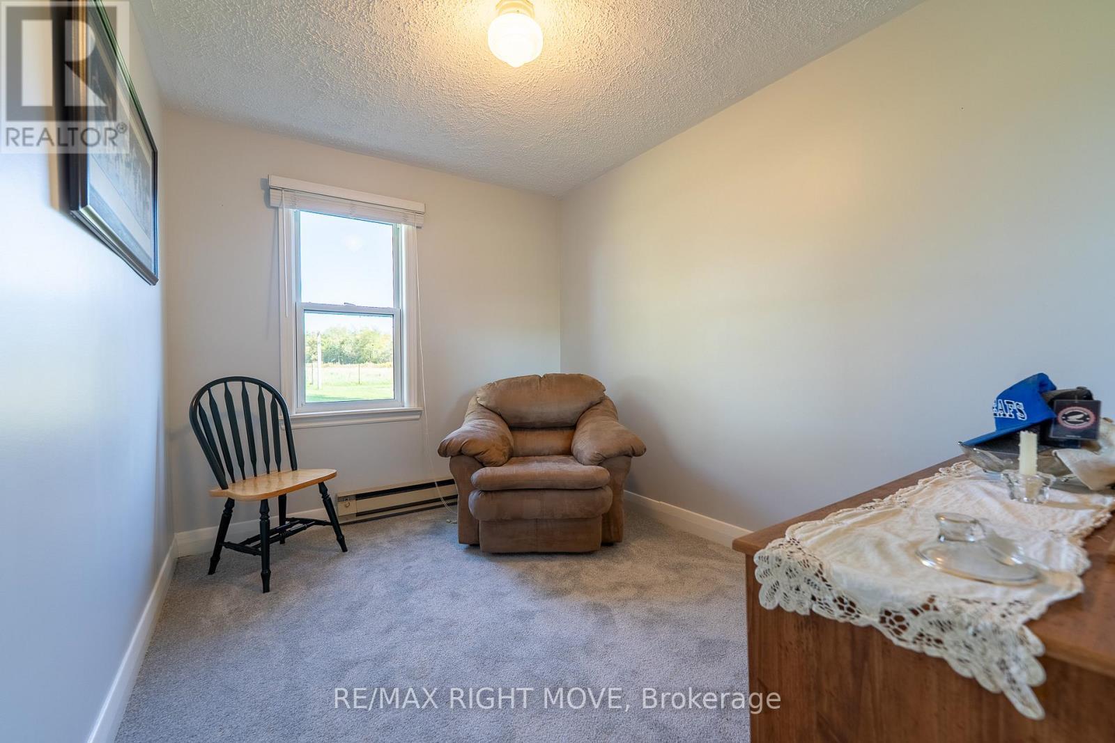 8785 10Th Line, Essa, ON - Indoor