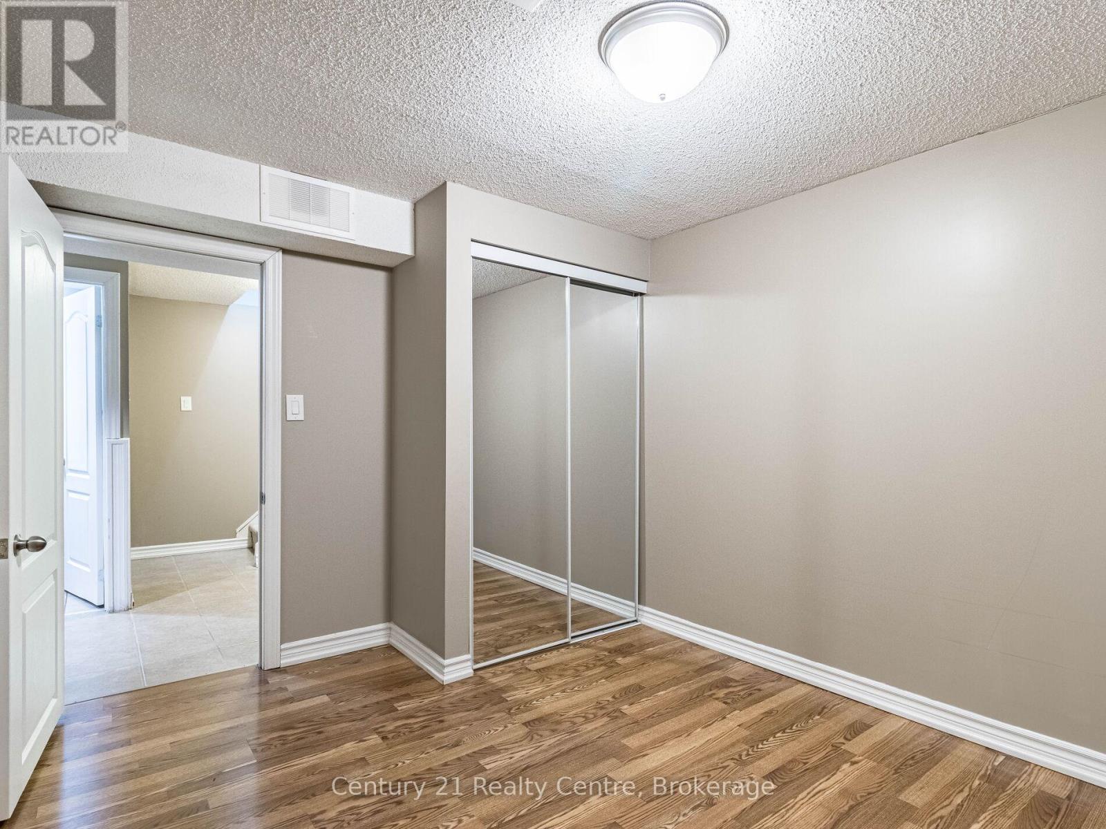 Basement - 34 Niagara Place, Brampton, ON - Indoor Photo Showing Other Room