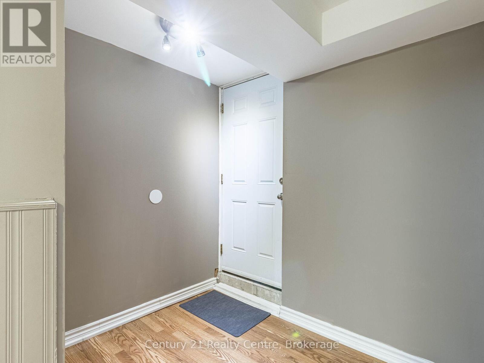 Basement - 34 Niagara Place, Brampton, ON - Indoor Photo Showing Other Room