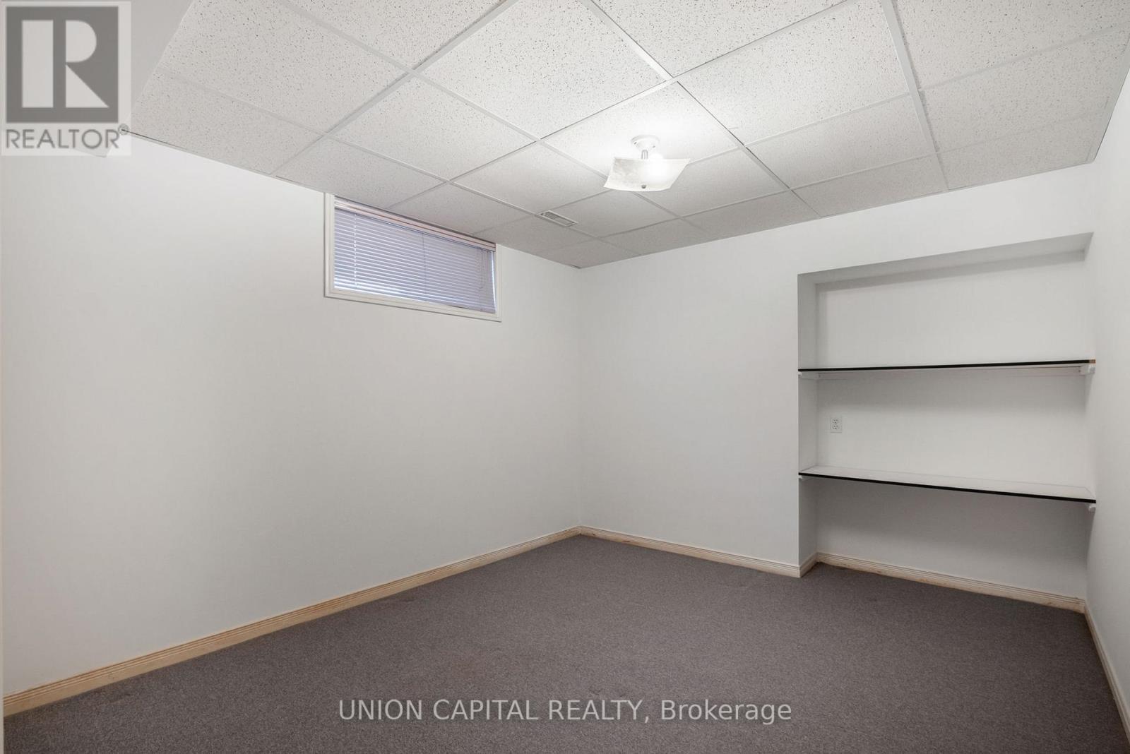 58 Horizon Court, Richmond Hill, ON - Indoor Photo Showing Other Room