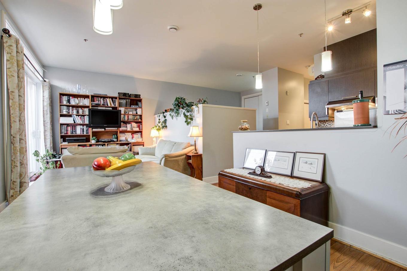 Overall view - 403-5905 Rue De La Tourbière, Longueuil (Saint-Hubert), QC - Indoor Photo Showing Other Room