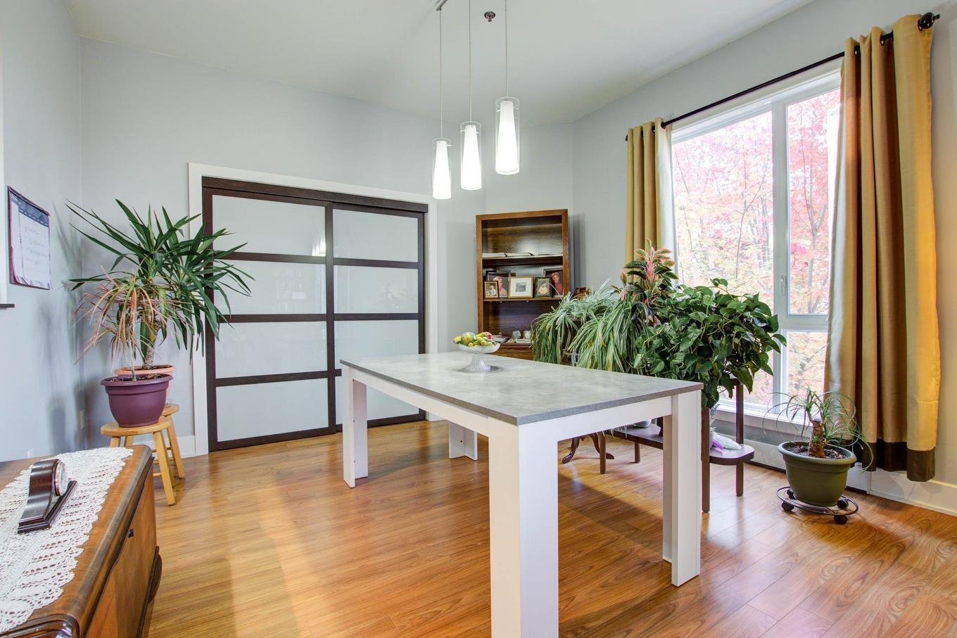 Dining room - 403-5905 Rue De La Tourbière, Longueuil (Saint-Hubert), QC - Indoor Photo Showing Dining Room
