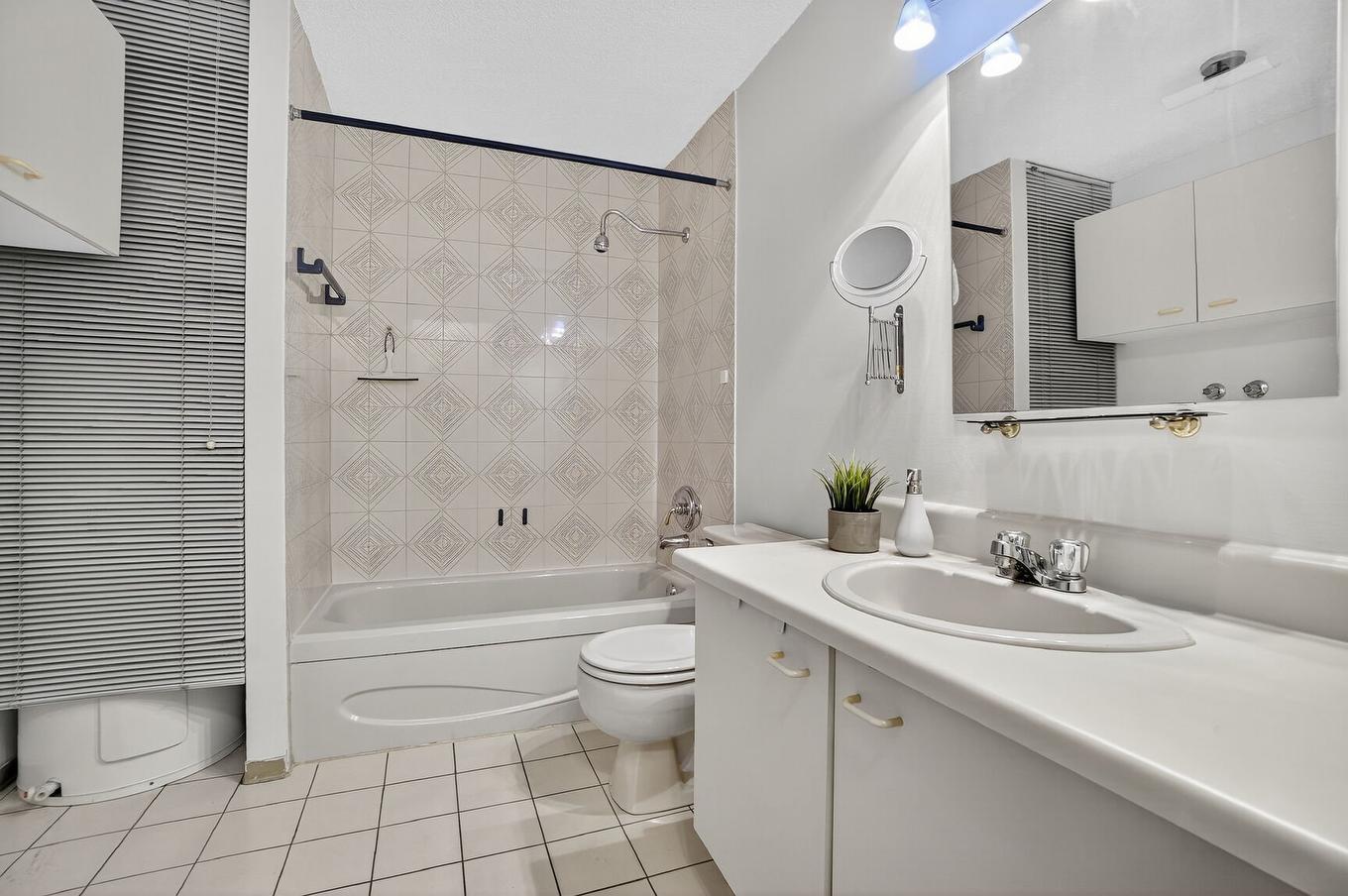 Salle de bains - 3-3127 Boul. Lasalle, Montréal (Verdun/Île-Des-Soeurs), QC - Indoor Photo Showing Bathroom