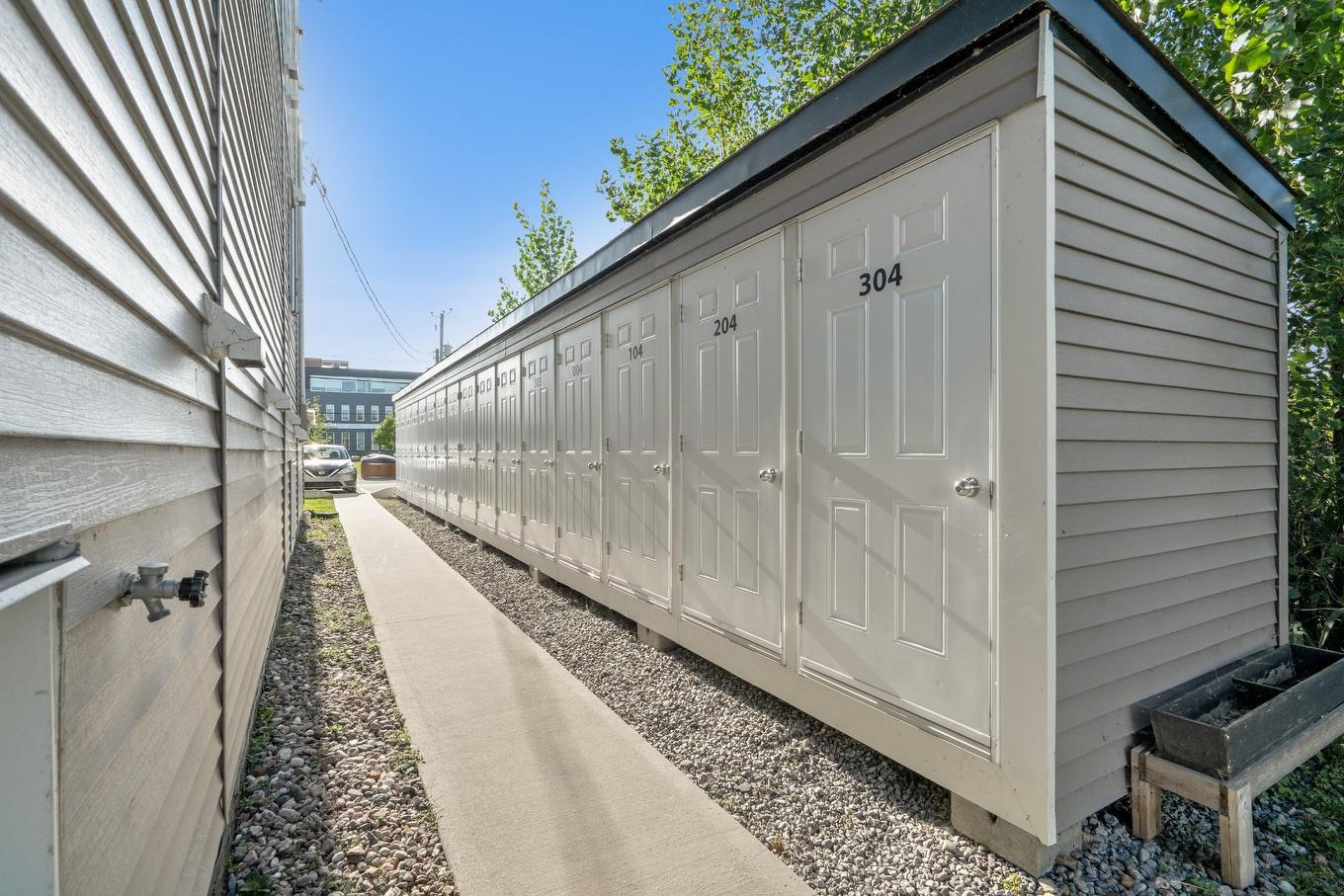 Storage - 304-622 Rue Jeanne-Mance, Salaberry-De-Valleyfield, QC - Outdoor With Exterior