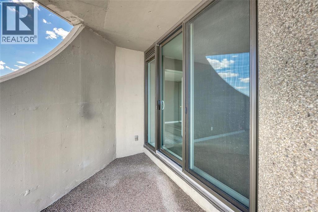 155 Front Street North Unit# 1408, Sarnia, ON - With Balcony With Exterior