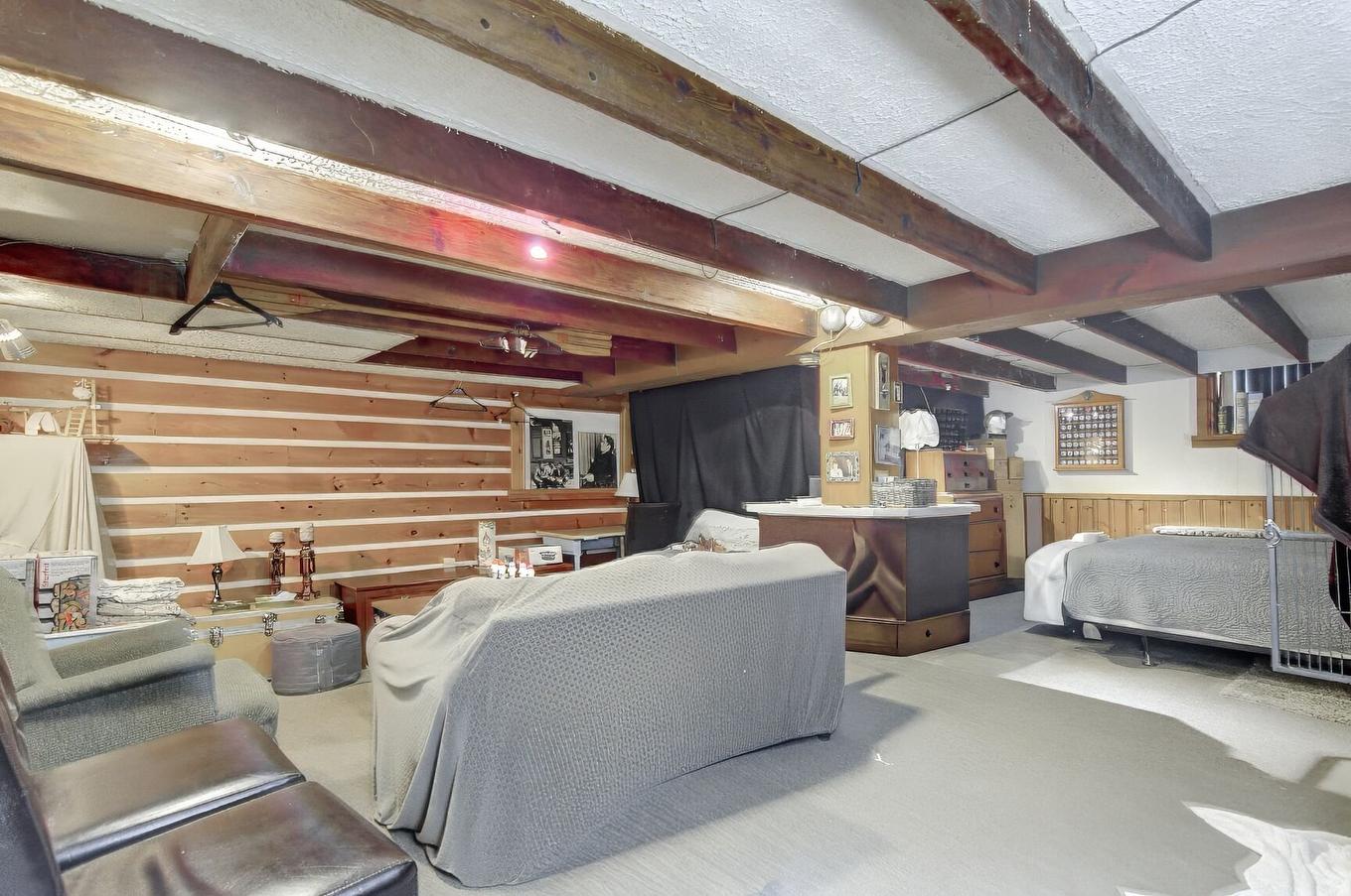 Salle familiale - 795 - 801 Rue Godin, Montréal (Verdun/Île-Des-Soeurs), QC - Indoor