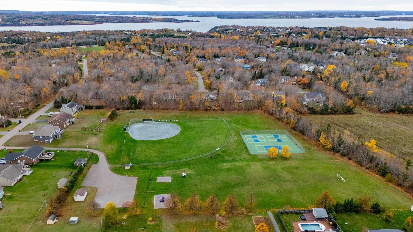 84 Bonavista Avenue, Stratford, PE