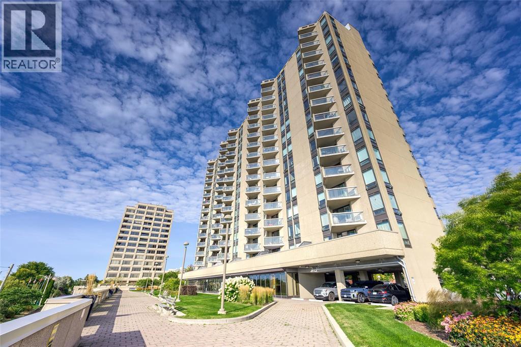 155 Front Street North Unit# 1306, Sarnia, ON - Outdoor With Balcony With Facade