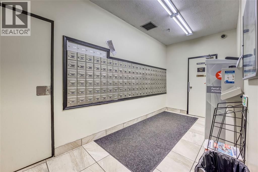 155 Front Street North Unit# 1306, Sarnia, ON - Indoor Photo Showing Other Room