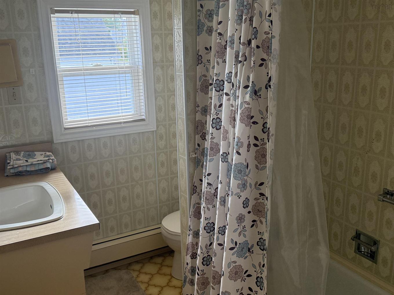 690 St. Joseph Street, New Waterford, NS