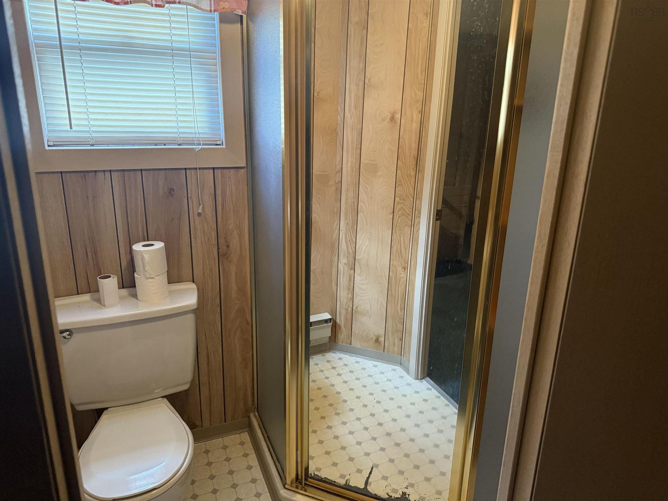 690 St. Joseph Street, New Waterford, NS