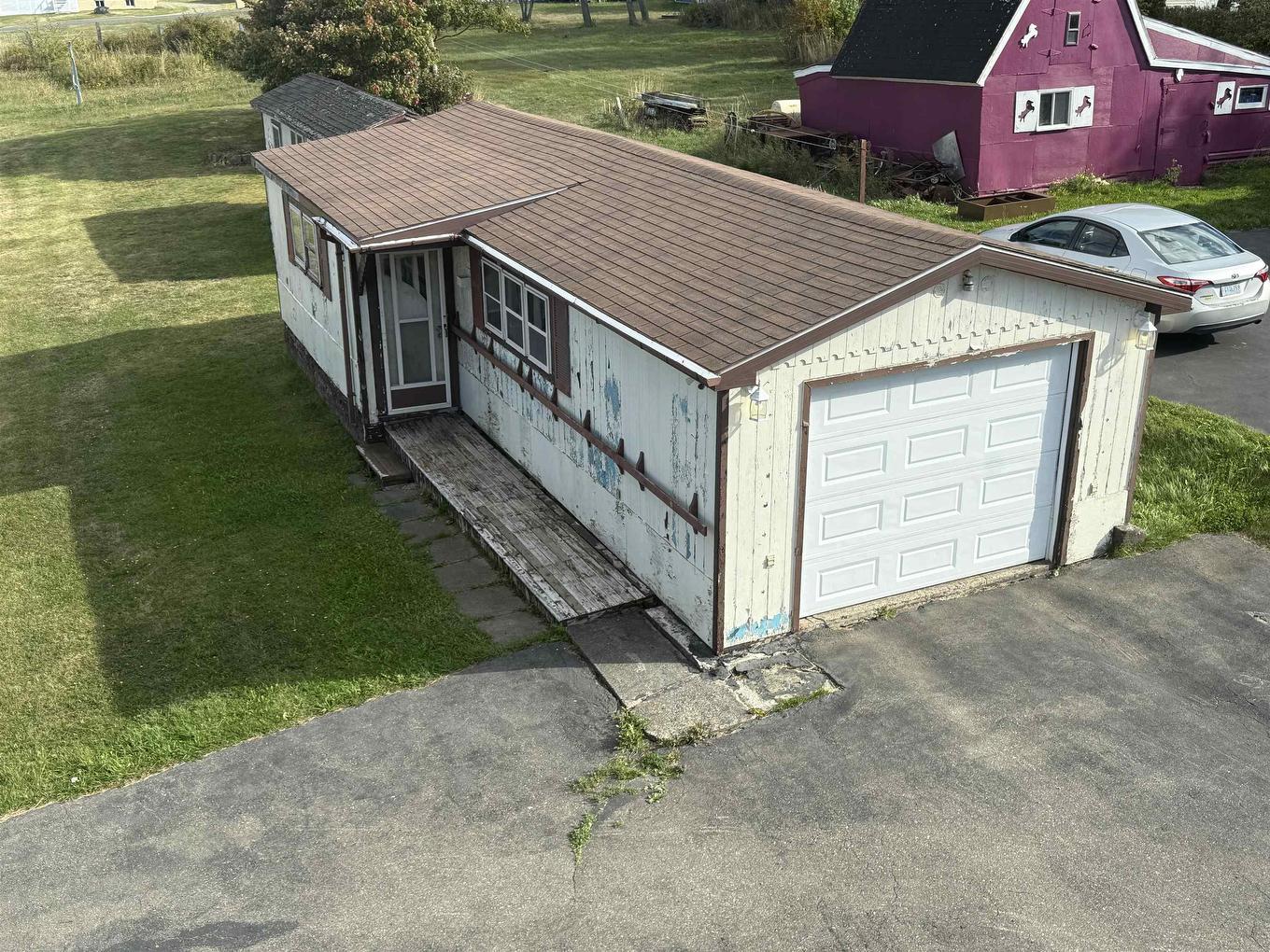 690 St. Joseph Street, New Waterford, NS