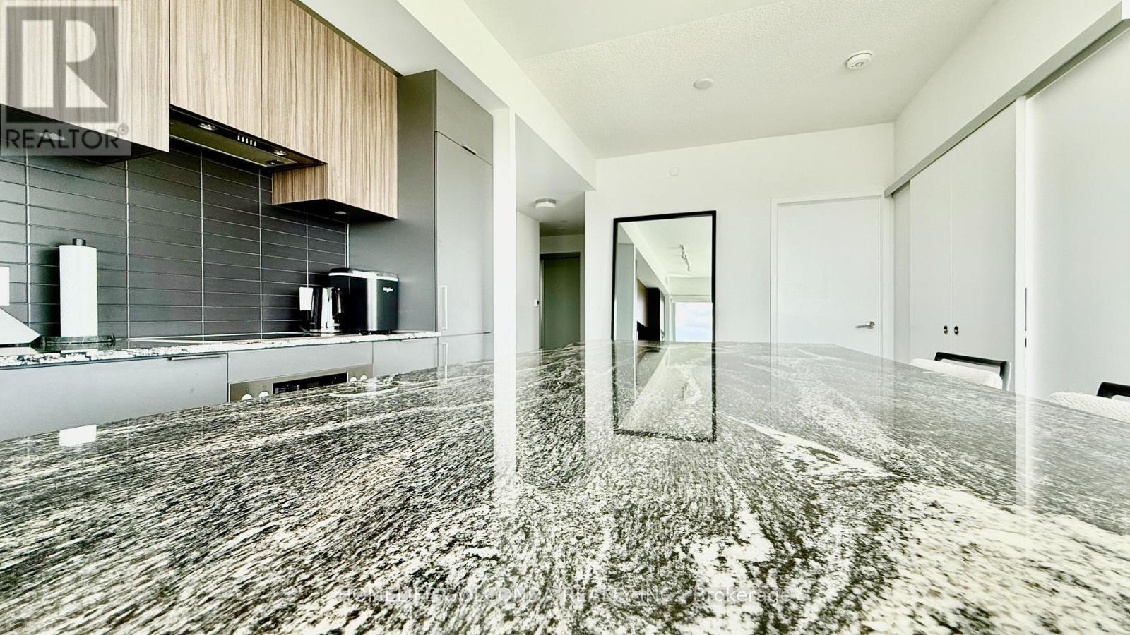 733 - 20 O'Neill Road, Toronto, ON - Indoor Photo Showing Other Room