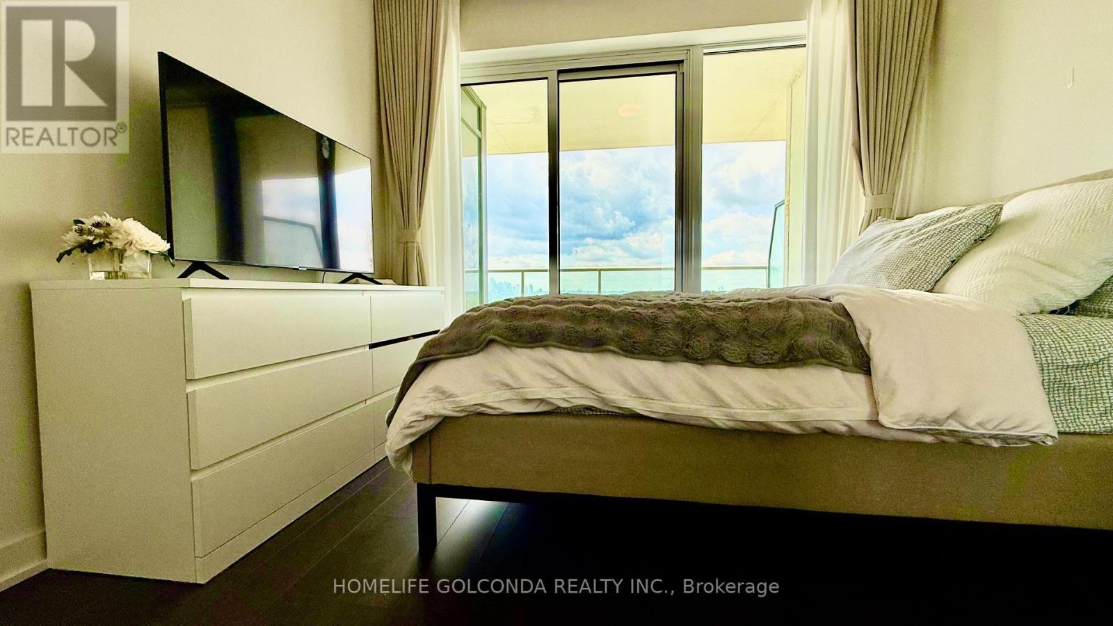 733 - 20 O'Neill Road, Toronto, ON - Indoor Photo Showing Bedroom