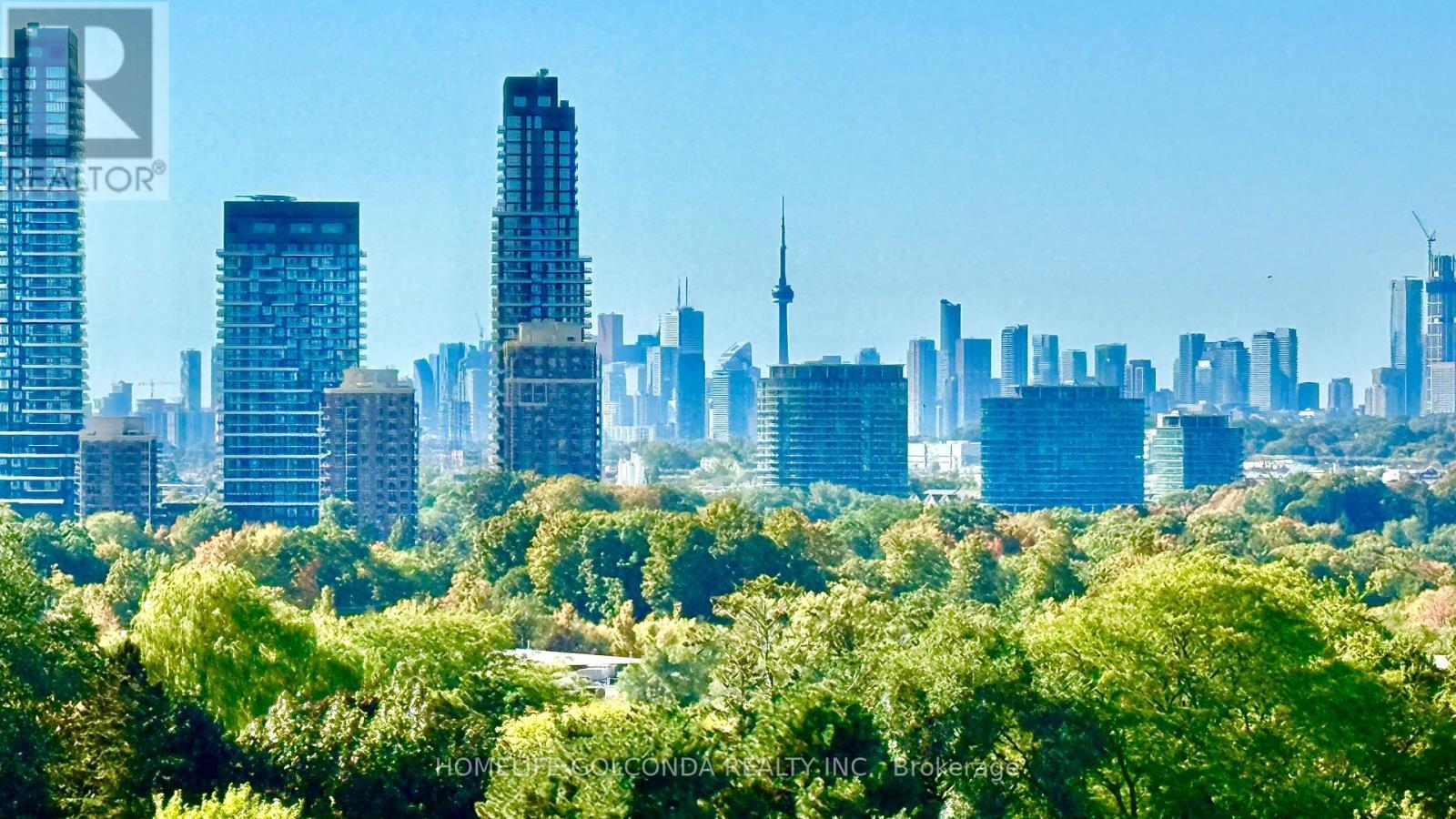 733 - 20 O'Neill Road, Toronto, ON - Outdoor