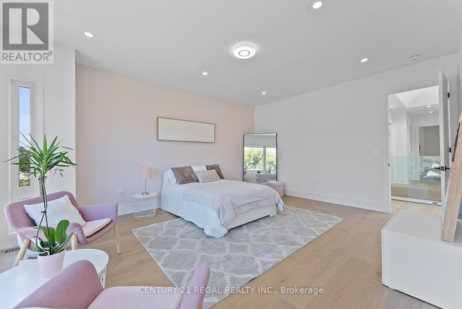 Bedroom 2 - 84 Bexhill Avenue, Toronto, ON - Indoor