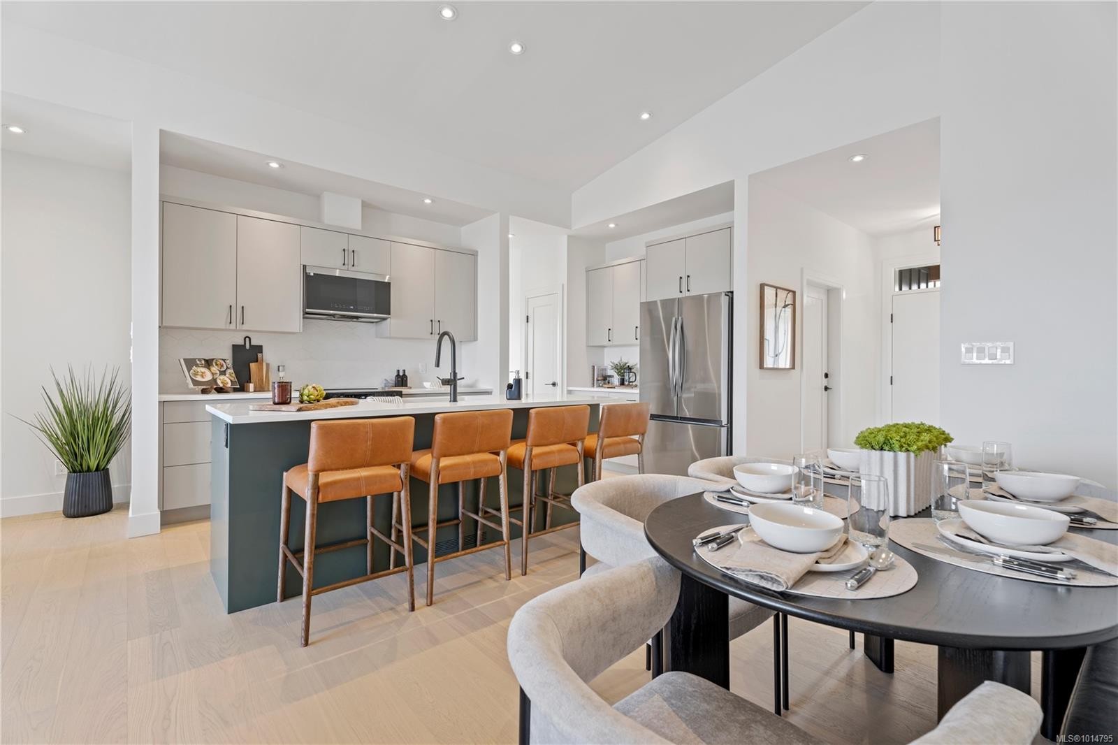 113-3116 Woodrush Dr, Duncan, BC