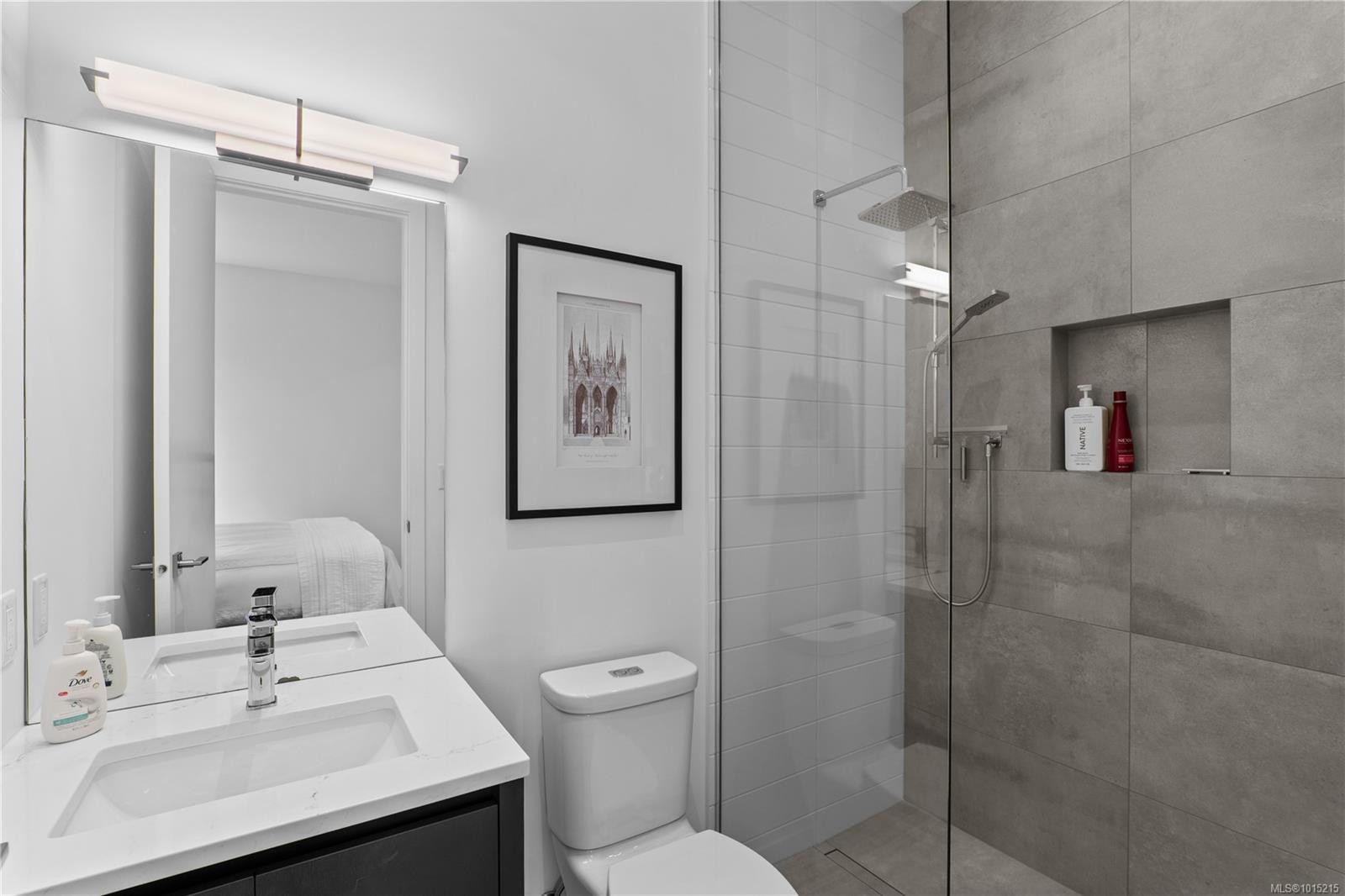 10383 Allbay Rd, Sidney, BC