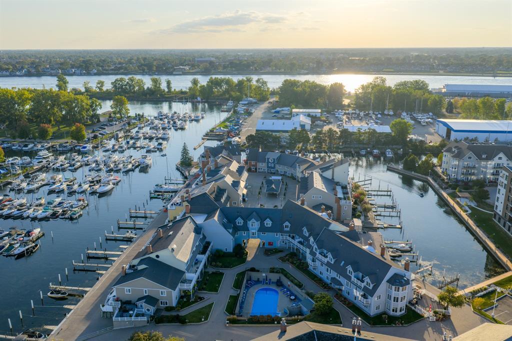 W22-1500 Venetian Boulevard, Point Edward, ON