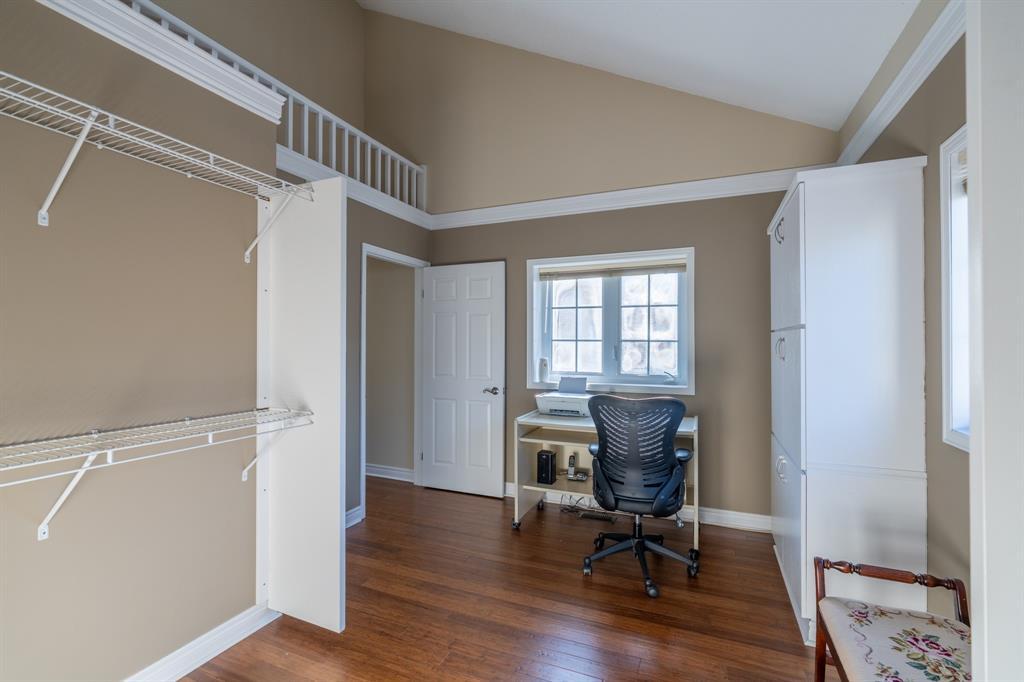 W22-1500 Venetian Boulevard, Point Edward, ON