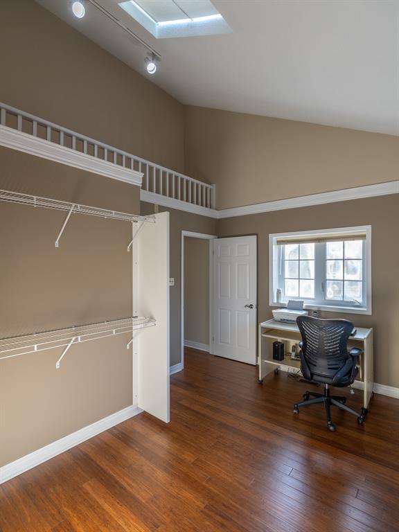 W22-1500 Venetian Boulevard, Point Edward, ON