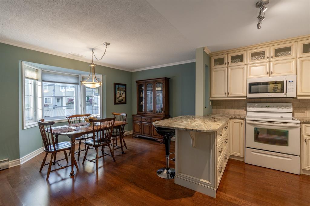 W22-1500 Venetian Boulevard, Point Edward, ON