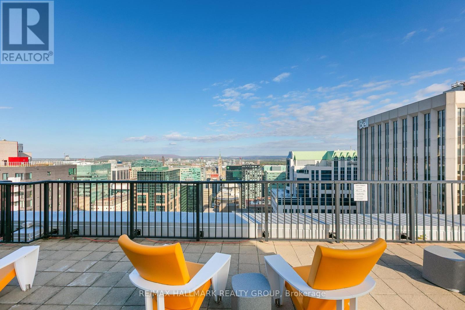 1510 - 179 Metcalfe Street, Ottawa, ON - Outdoor