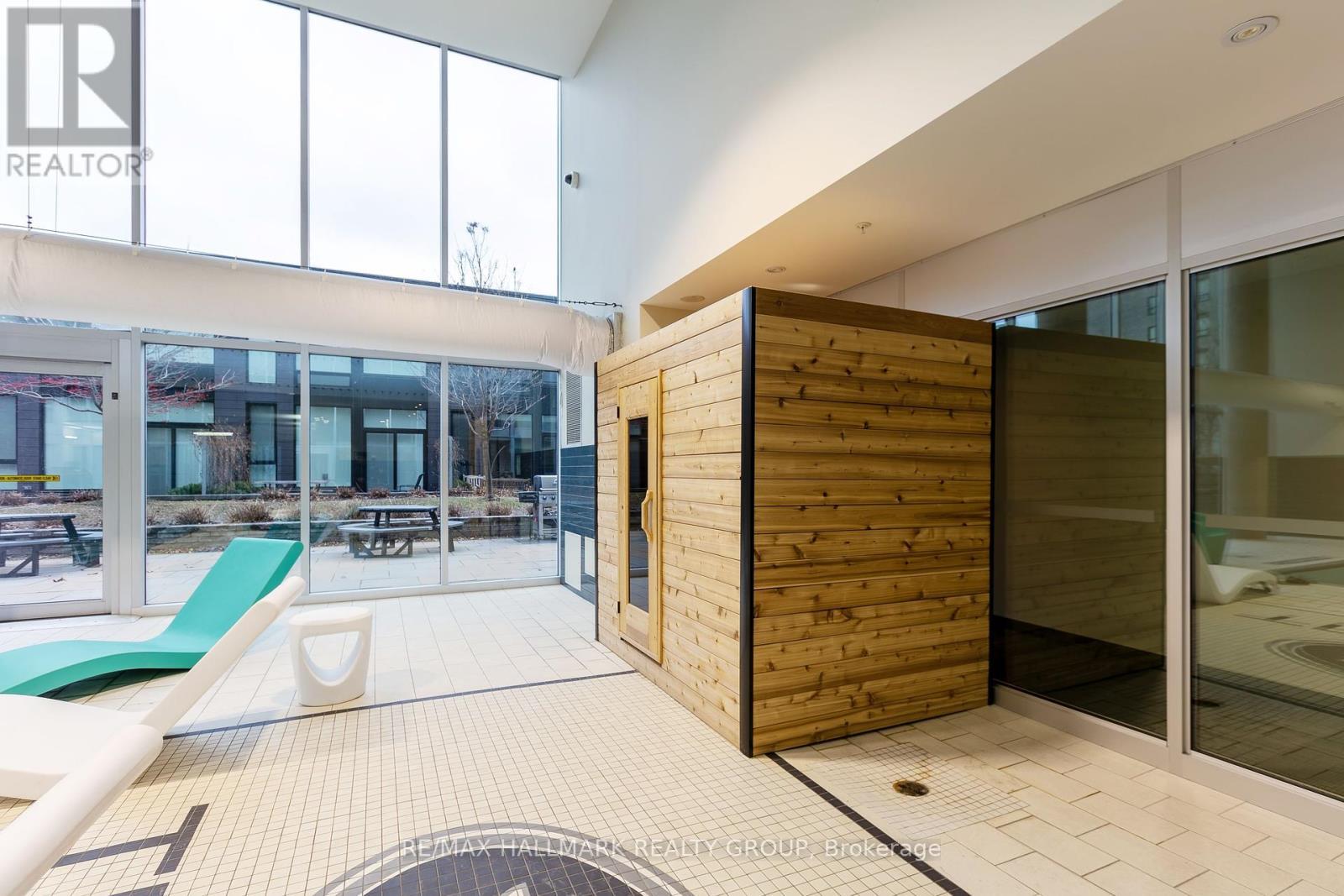 1510 - 179 Metcalfe Street, Ottawa, ON - Indoor Photo Showing Other Room