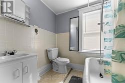 Unit B bathroom -