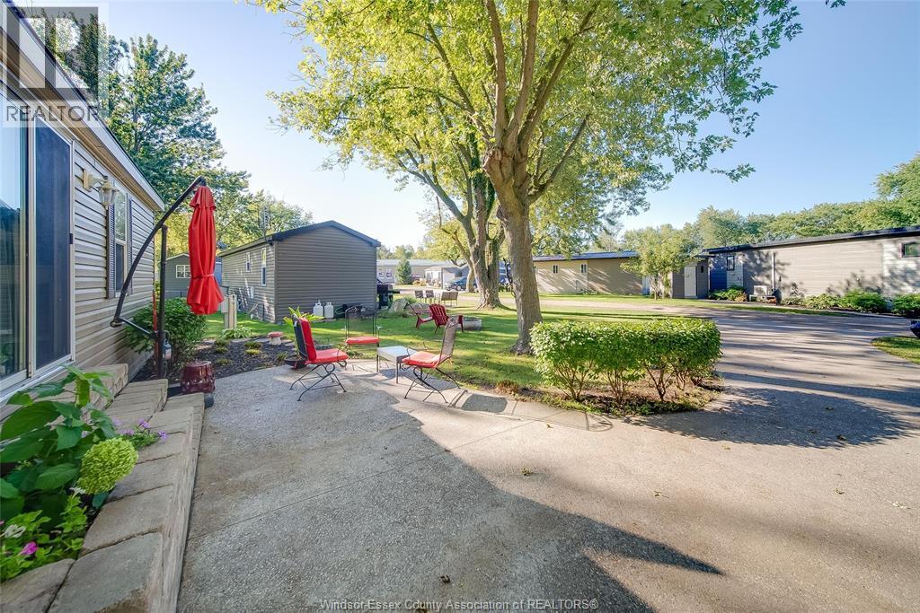 981 County Rd 2 Unit# 535, Lakeshore, ON - Outdoor