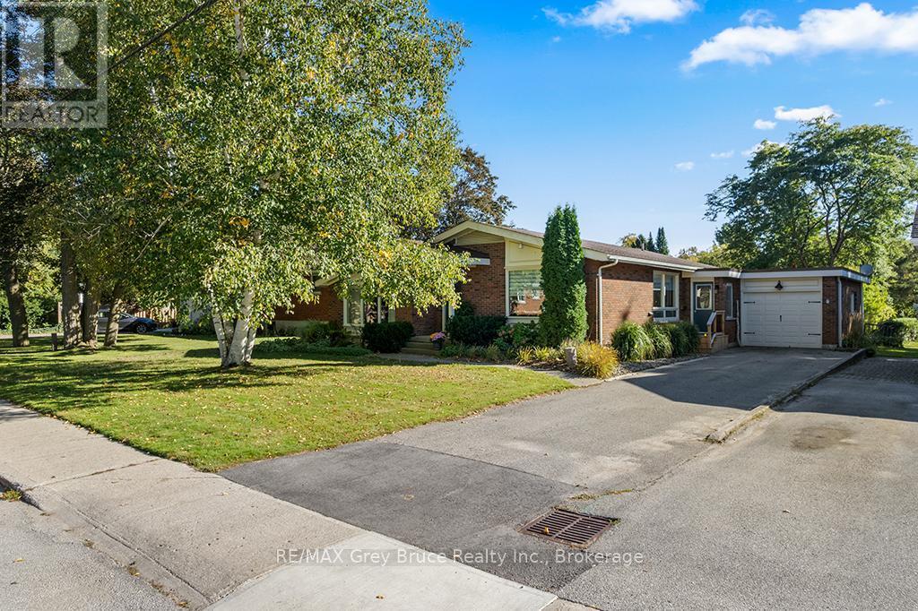 563 21 Street W, Owen Sound, ON - Outdoor