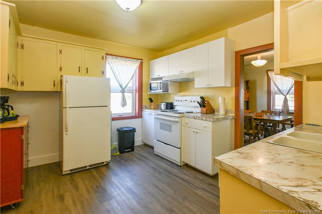 62 Rue Du Parc St, Petite-Lamèque, NB