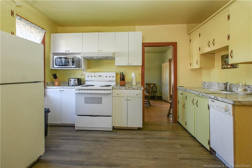 62 Rue Du Parc St, Petite-Lamèque, NB