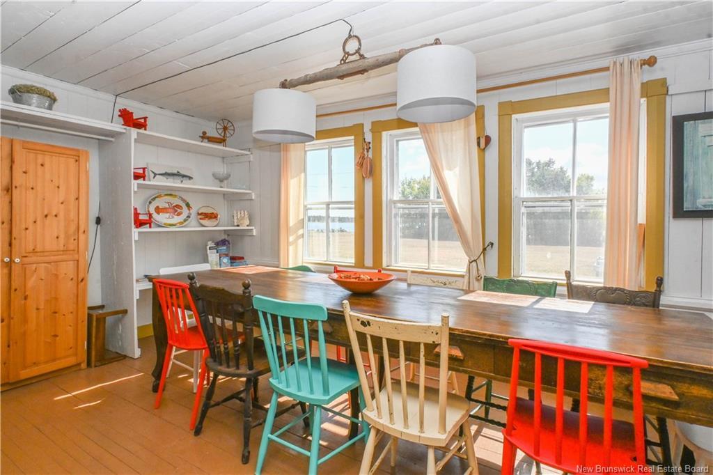 62 Rue Du Parc St, Petite-Lamèque, NB