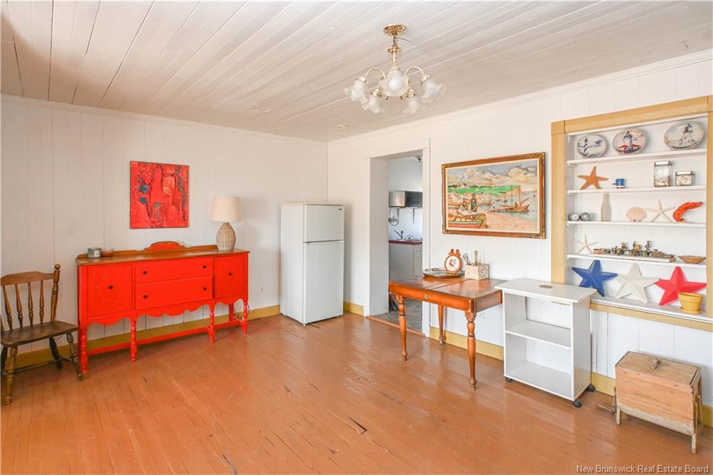 62 Rue Du Parc St, Petite-Lamèque, NB