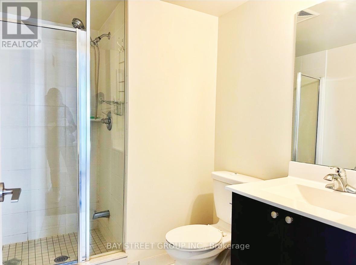 1908 - 151 Village Green Square, Toronto, ON - Indoor Photo Showing Bathroom