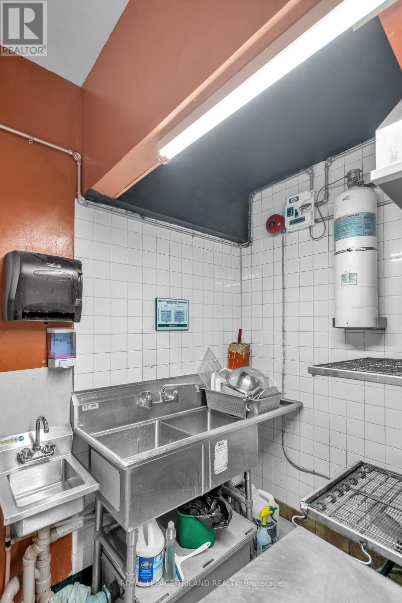 218 Horton Street E, London East (East K), ON