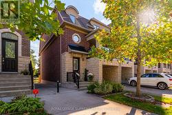 53 DRYDEN WAY Toronto, ON M9R 0B2