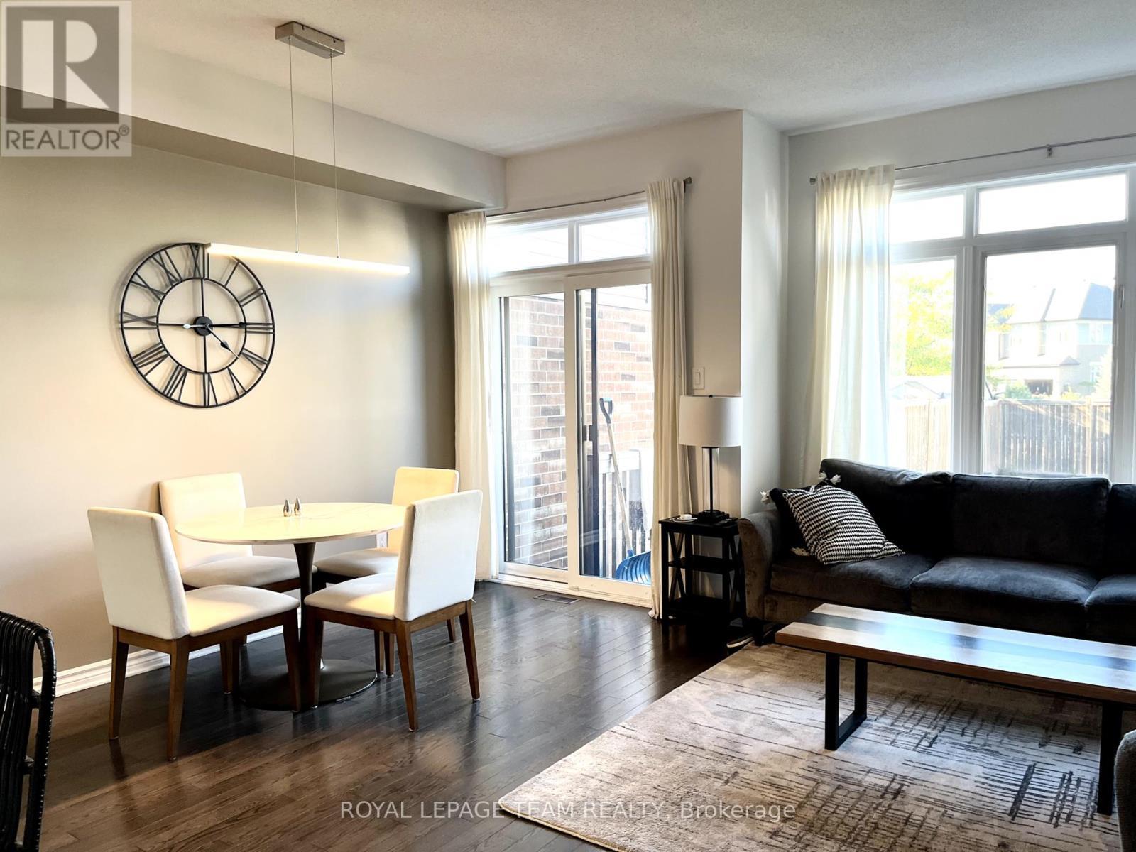 642 Tennant Way, Ottawa, ON - Indoor Photo Showing Other Room