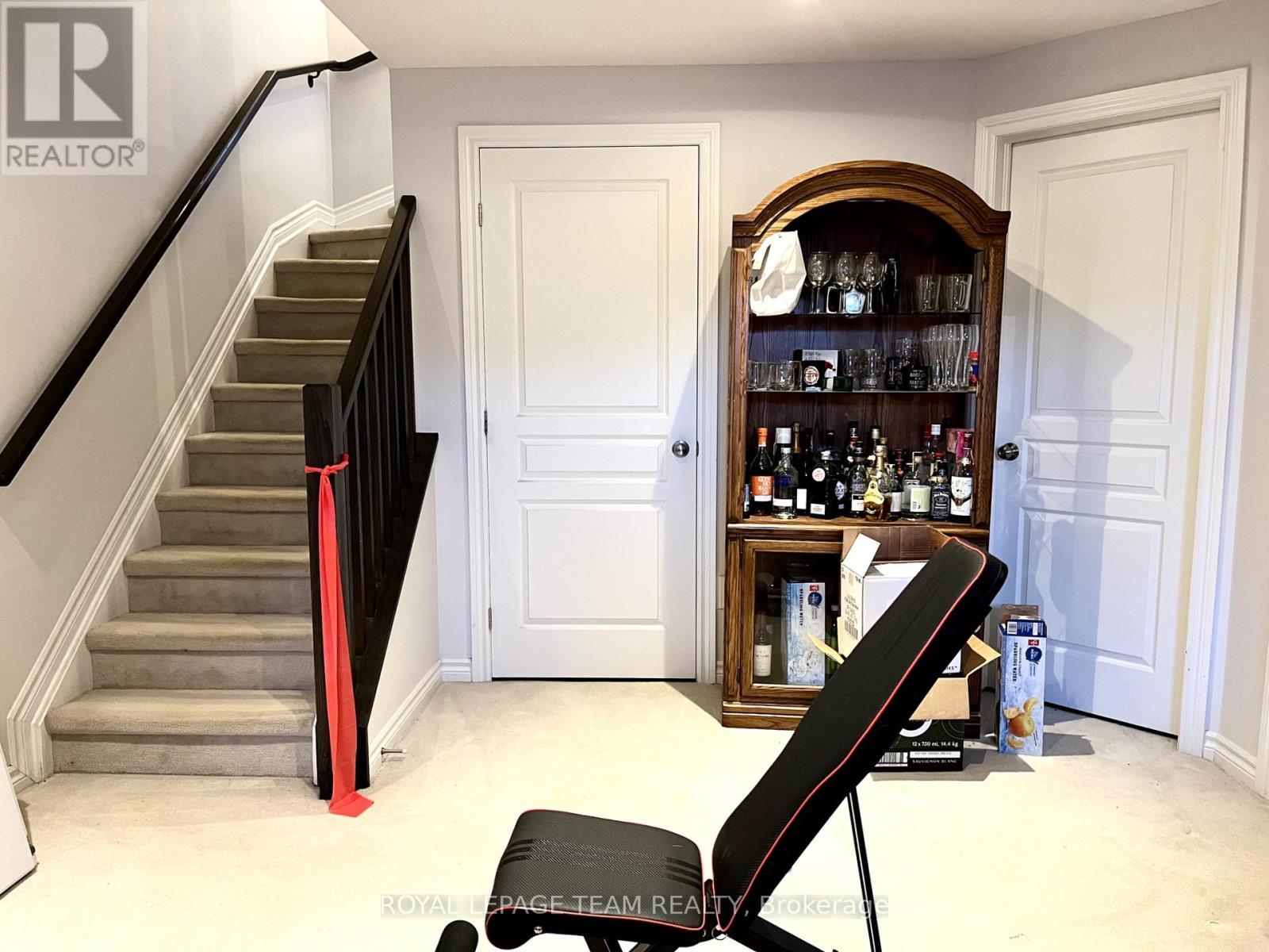 642 Tennant Way, Ottawa, ON - Indoor Photo Showing Other Room