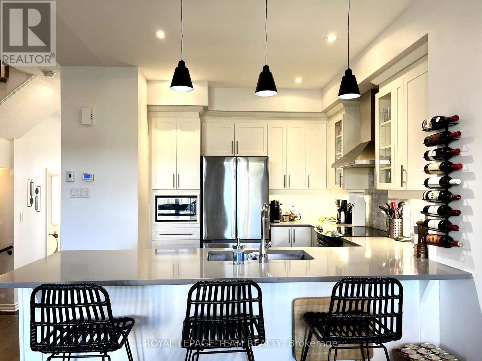 642 Tennant Way, Ottawa, ON - Indoor