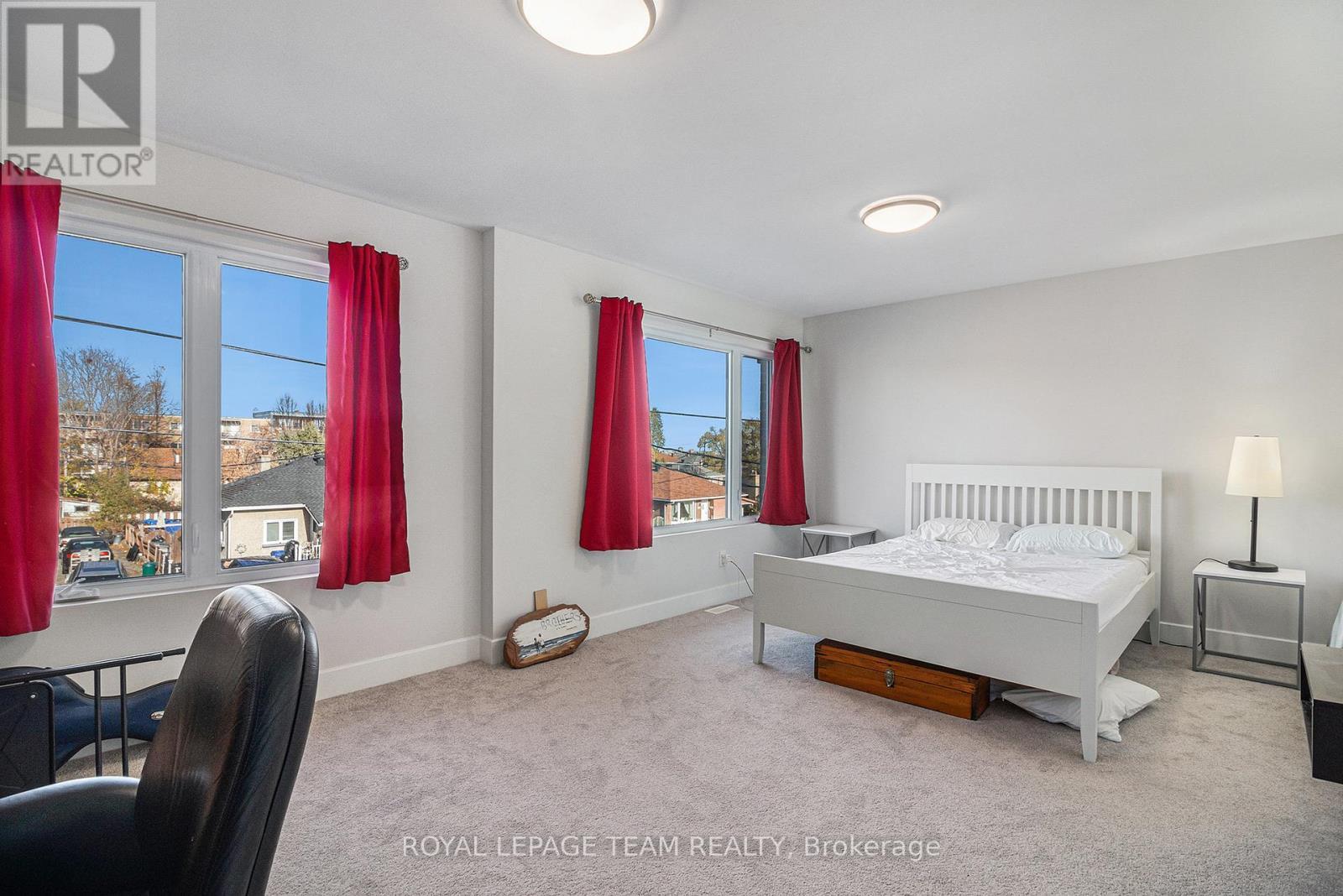 1400 Mayview Avenue, Ottawa, ON - Indoor Photo Showing Bedroom