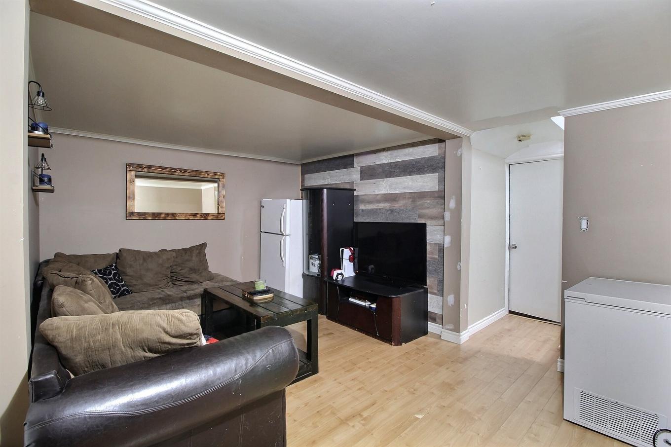 Living room - 1575 Route De St-Philippe, Val-D'Or, QC - Indoor