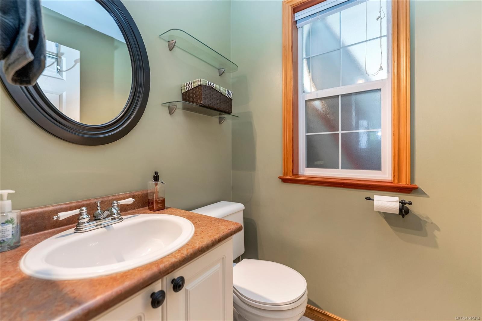 1850 Lakewood Rd, Shawnigan Lake, BC